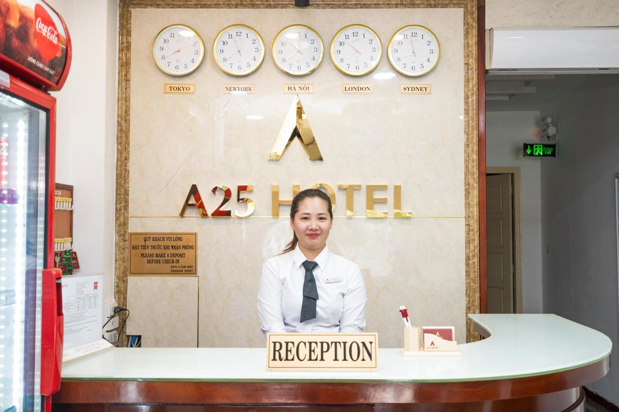 A25 Hotel - 22 Nguyen Cu Trinh Ho Chi Minh City Exterior photo