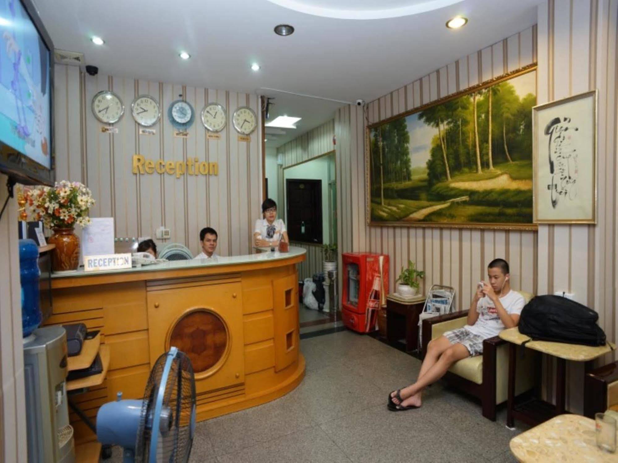 A25 Hotel - 22 Nguyen Cu Trinh Ho Chi Minh City Exterior photo